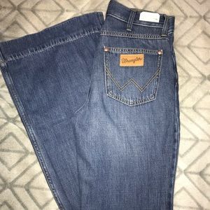 Wrangler High Waisted Flare Jeans